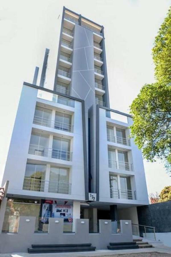 Hermoso Y Unico Apartamento Moderno, En Pleno Centro De Santa Cruz, Con Netflix Wi-Fi De 60 Mb, Estacionamiento Gratis Y Ac En Todos Los Ambientes Санта-Крус-де-ла-Сьерра Экстерьер фото